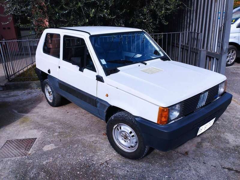 Usata Fiat Panda 4x4 48 CV (35 kW) 1985 Bianco Utilitaria