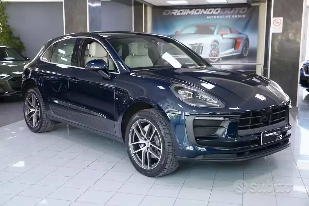 Usata Porsche Macan 265 CV (194 kW) 2022 Blu SUV