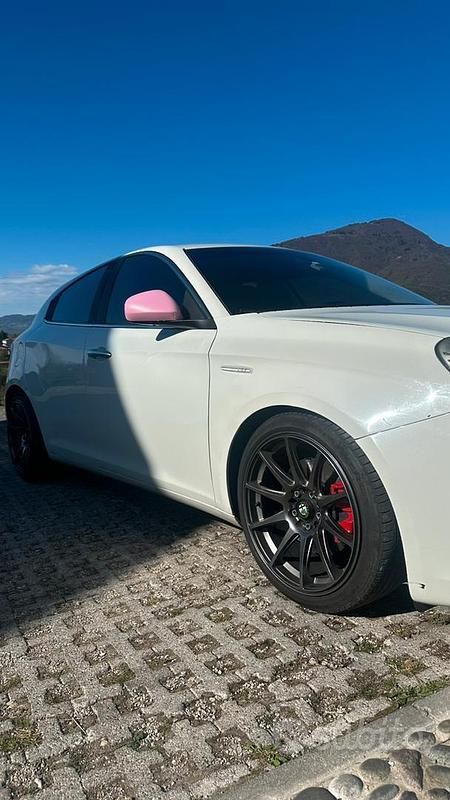 Usata Alfa Romeo Giulietta 2011 Bianco Utilitaria