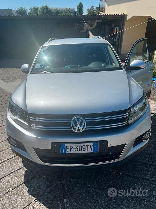 Usata VW Tiguan 140 CV (102 kW) 2013 Grigio SUV