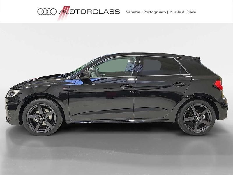 Nuova Audi A1 Sportback S-Line 116 CV (85 kW) 2026 Nero mito metallizzato Utilitaria