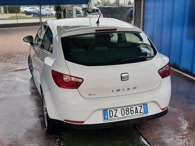 Usata Seat Ibiza 69 CV (50 kW) 2009 Bianco Berlina
