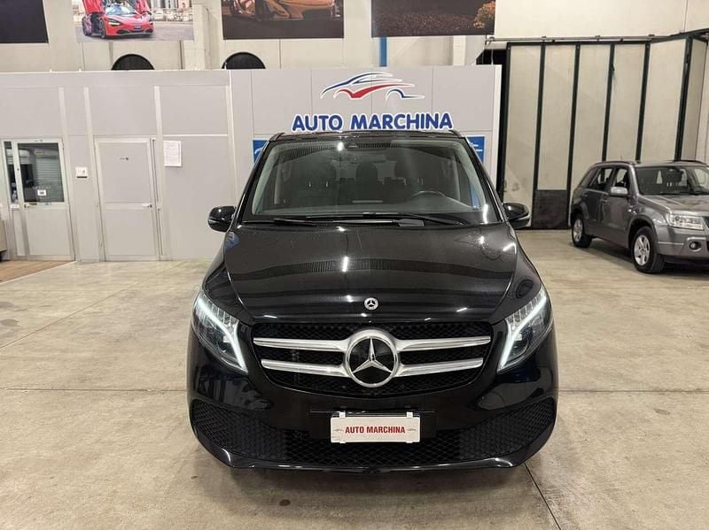 Usata Mercedes V250 190 CV (139 kW) 2023 Nero Monovolume