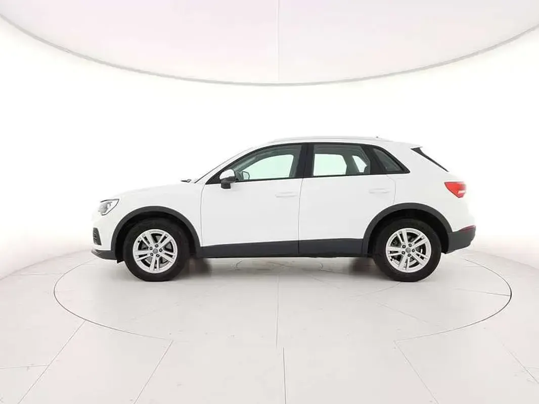 Usata Audi Q3 Ambiente 150 CV (110 kW) 2020 Bianco SUV