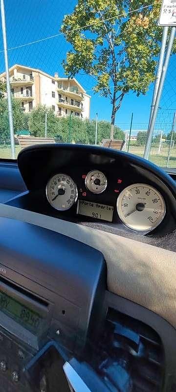 Usata Lancia Ypsilon 60 CV (44 kW) 2006 Nero Utilitaria