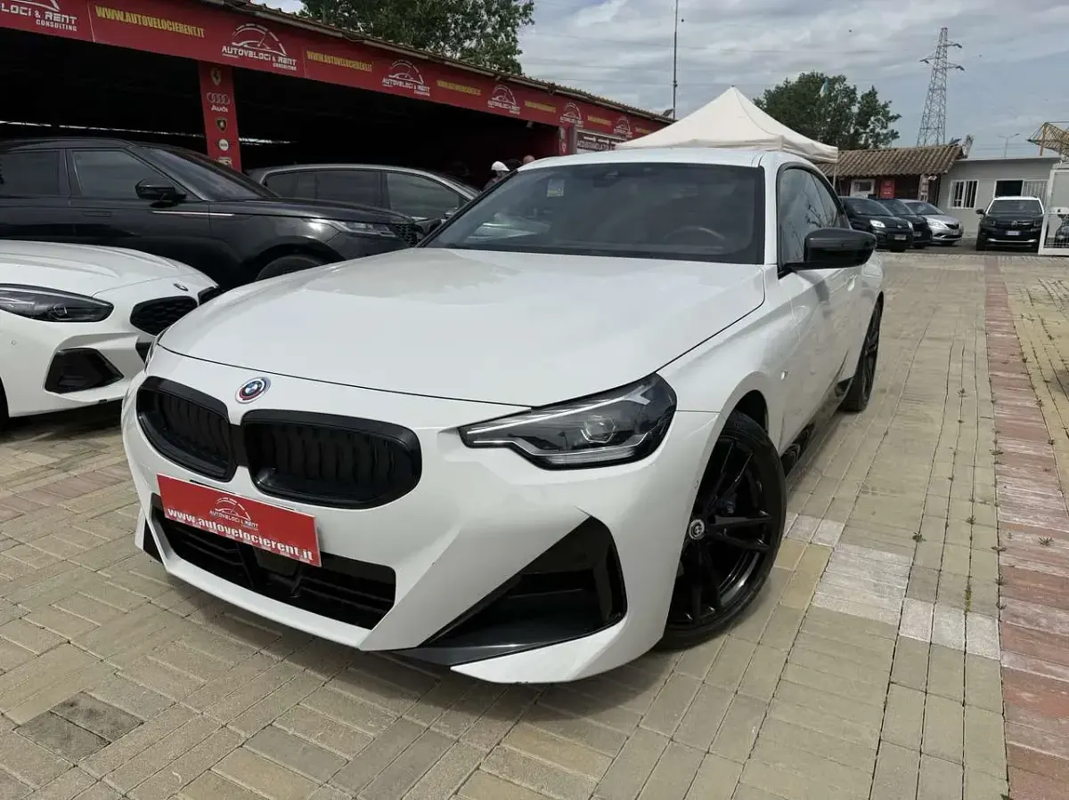 Usado BMW 220 M Sport 184 CV (135 kW) 2023 Blanco Coupe