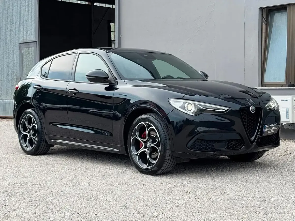 Usata Alfa Romeo Stelvio Veloce 210 CV (154 kW) 2020 Nero SUV