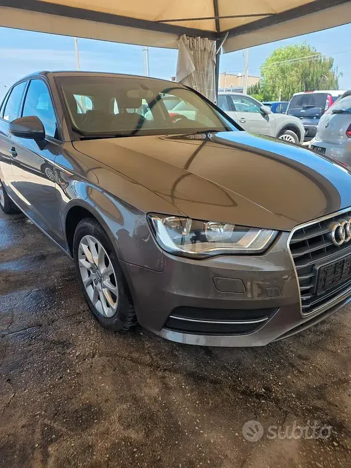 Usata Audi A3 Ambition 150 CV (110 kW) 2013 Marrone Berlina
