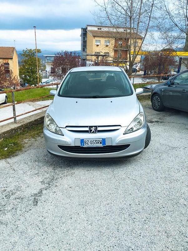 Usata Peugeot 307 107 CV (78 kW) 2001 Grigio Utilitaria