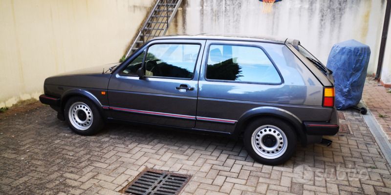 Usata VW Golf II GTI 110 CV (80 kW) 1985 Grigio Utilitaria