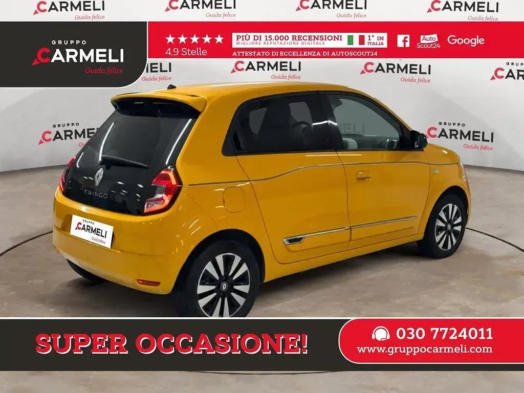Begagnad Renault Twingo Techno 60 kW (82 HK) 2022 Gul Halvkombi