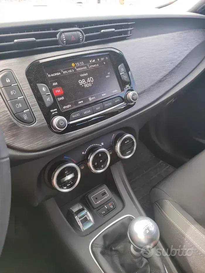 Usata Alfa Romeo Giulietta 120 CV (88 kW) 2021 Bianco Berlina