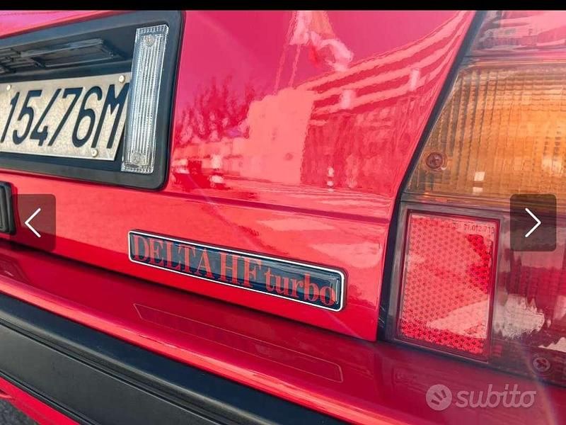 Usata Lancia Delta 140 CV (102 kW) 1989 Rosso Utilitaria
