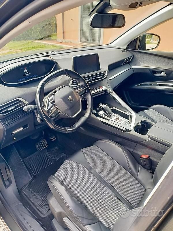 Usata Peugeot 3008 Allure 131 CV (96 kW) 2018 SUV