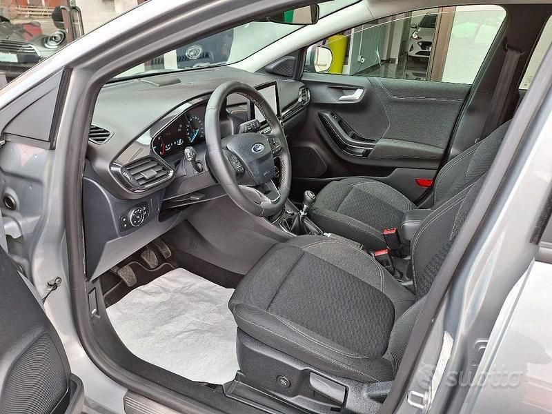 Usata Ford Puma Titanium X 125 CV (91 kW) 2020 Grigio SUV