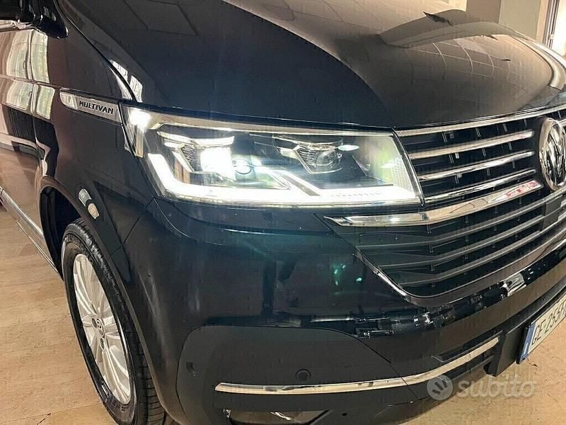 Usata VW Multivan Highline 150 CV (110 kW) 2021 Nero Furgone