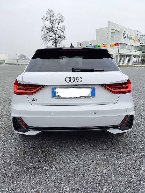 Usata Audi A1 Sportback Ambiente 116 CV (85 kW) 2023 Utilitaria