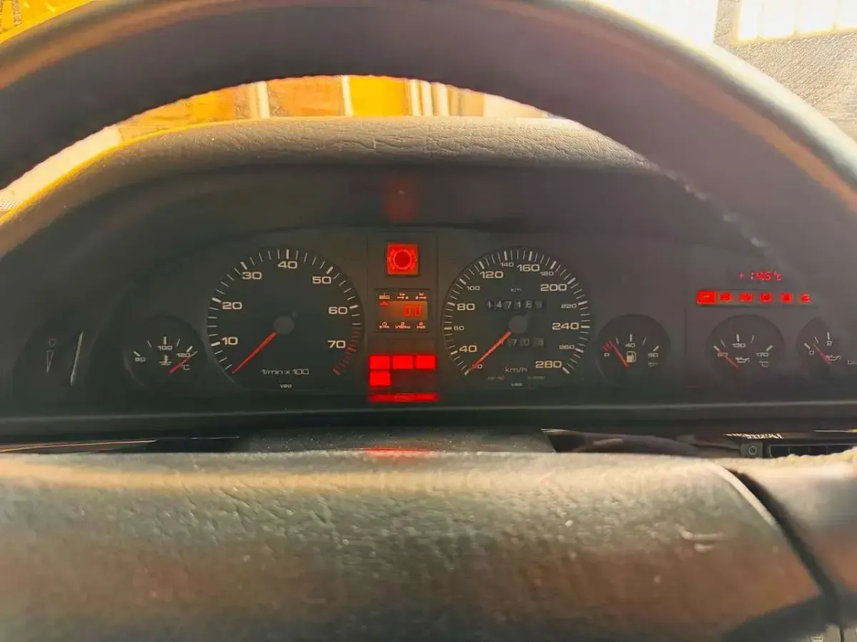 Usata Audi V8 280 CV (205 kW) 1993 Verde Berlina