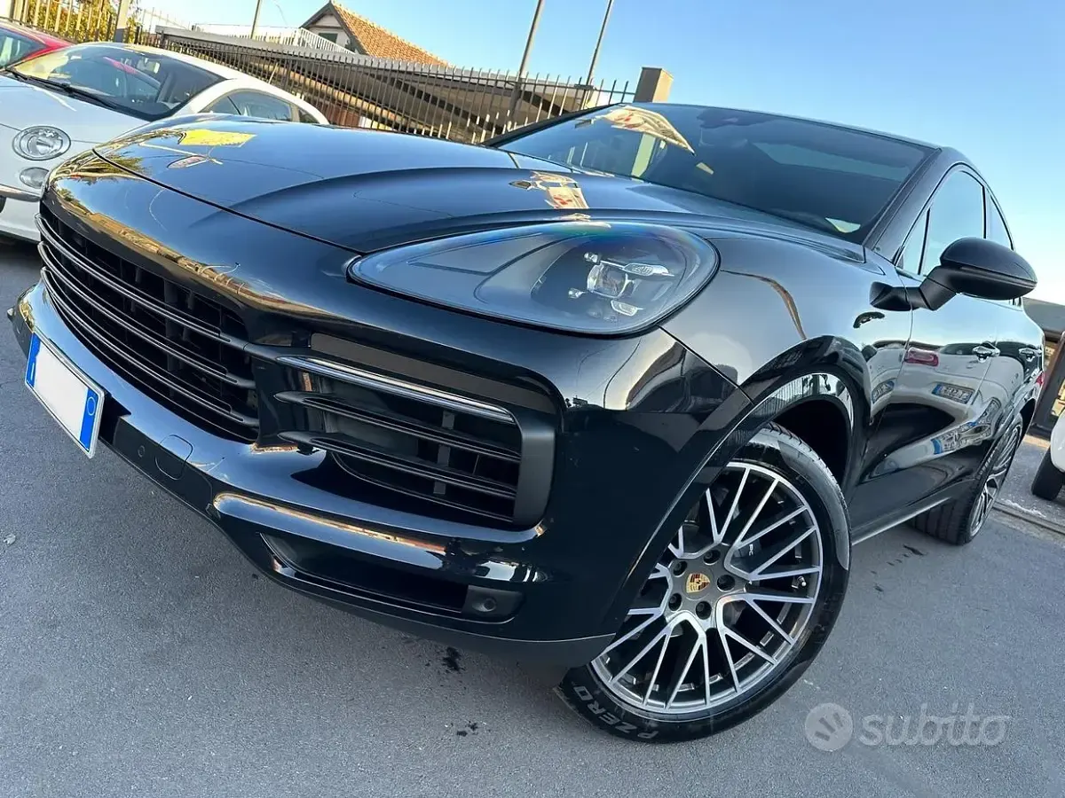 Usata Porsche Cayenne 340 CV (250 kW) 2019 Blu SUV
