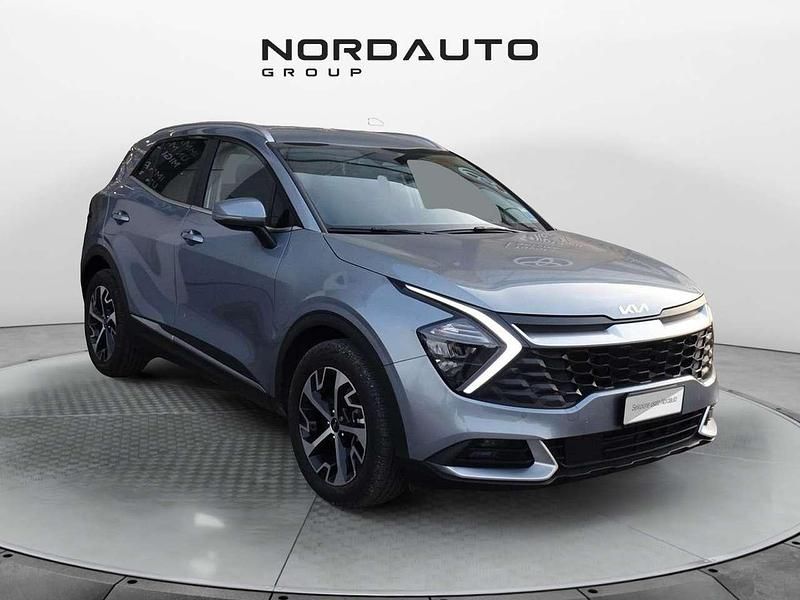 Usata Kia Sportage Style 230 CV (169 kW) 2023 Argento SUV