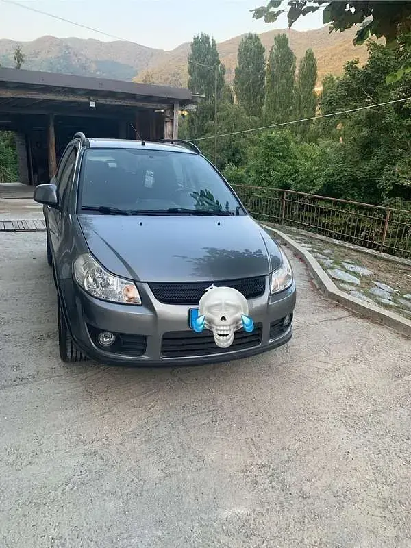 Usata Suzuki SX4 107 CV (78 kW) 2009 SUV