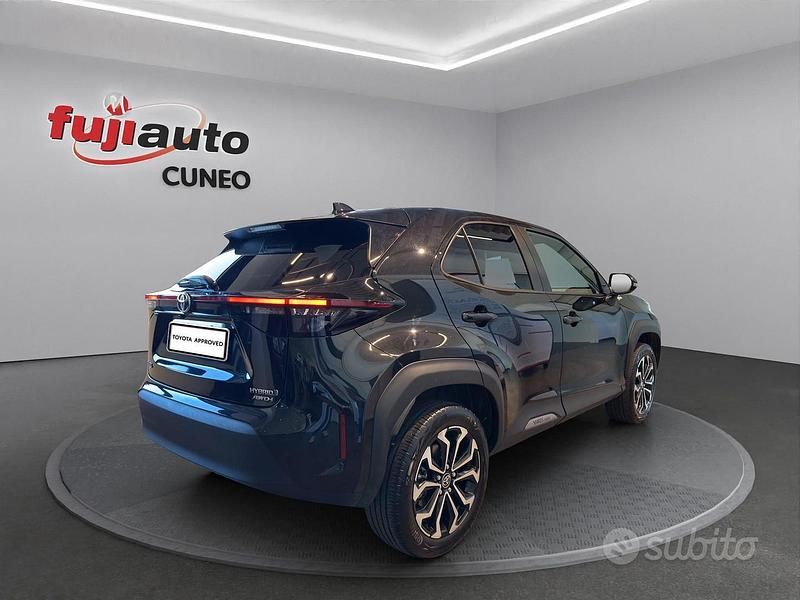 Usata Toyota Yaris Cross Trend 116 CV (85 kW) 2022 Nero SUV