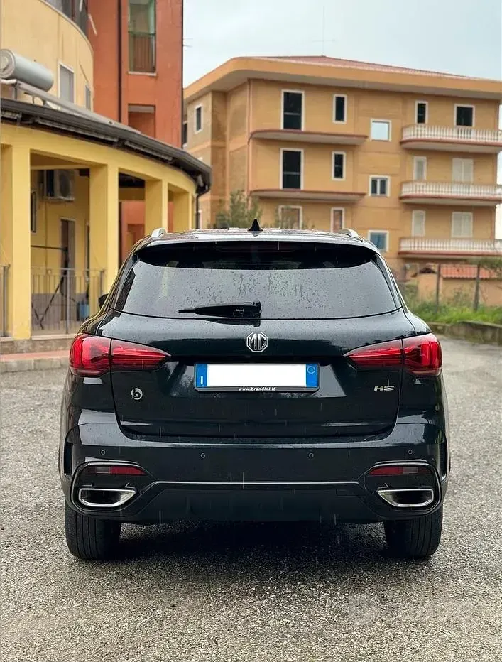 Usata MG HS Comfort 162 CV (119 kW) 2023 Nero SUV