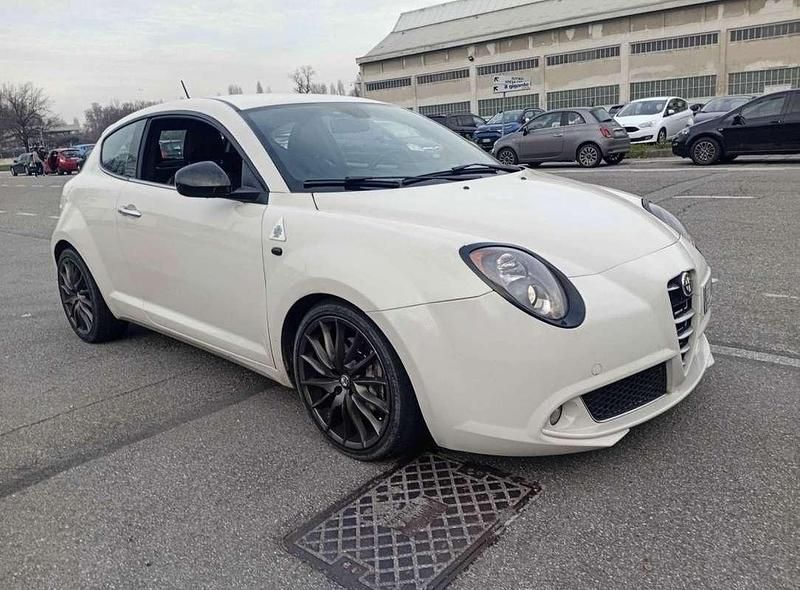 Second-hand Alfa Romeo MiTo Premium 170 CP (125 kW) 2010 Hatchback