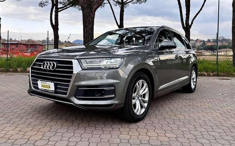 Usata Audi Q7 Business Plus 218 CV (160 kW) 2016 Grigio SUV