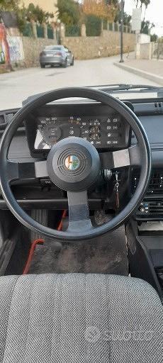 Usato 1982 Alfa Romeo Giulietta 1.4 Benzin 95 CV (6.800 €)