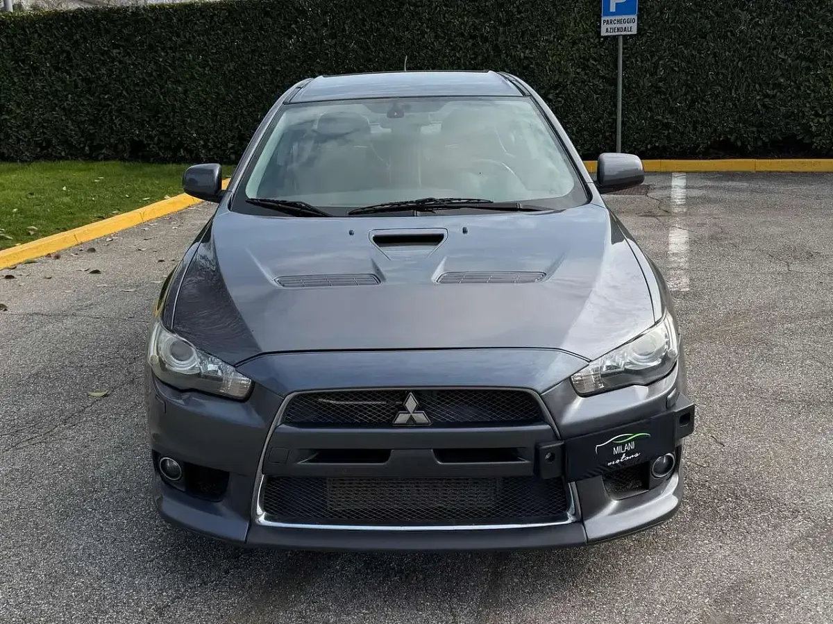 Usata Mitsubishi Lancer Evolution 295 CV (216 kW) 2008 Grigio Berlina