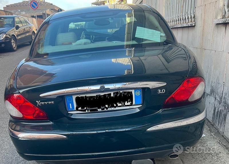 Usata Jaguar X-type Executive 230 CV (169 kW) 2003 Verde Berlina