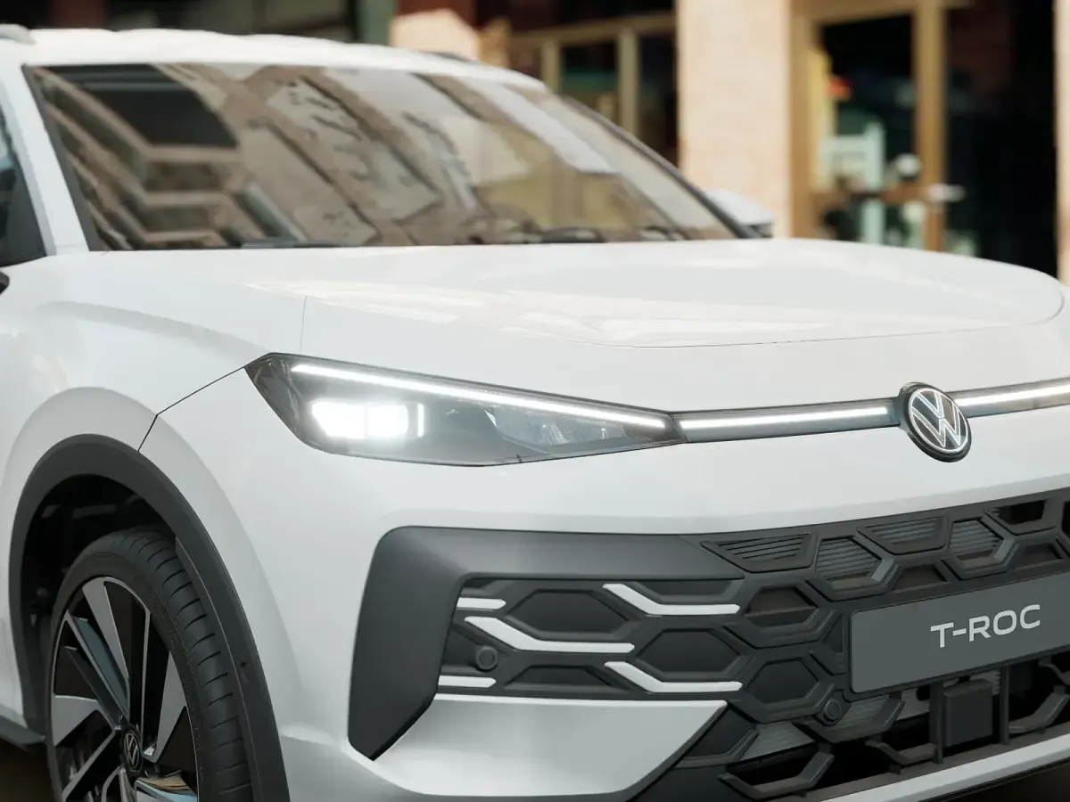 Nuova VW T-Roc Style 150 CV (110 kW) 2026 Pure white nero SUV