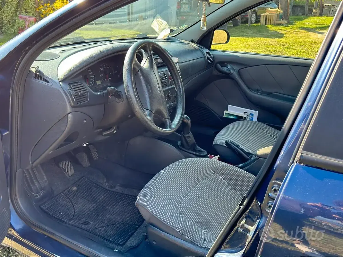 Usata Fiat Marea Weekend 105 CV (77 kW) 2000 Blu Station wagon