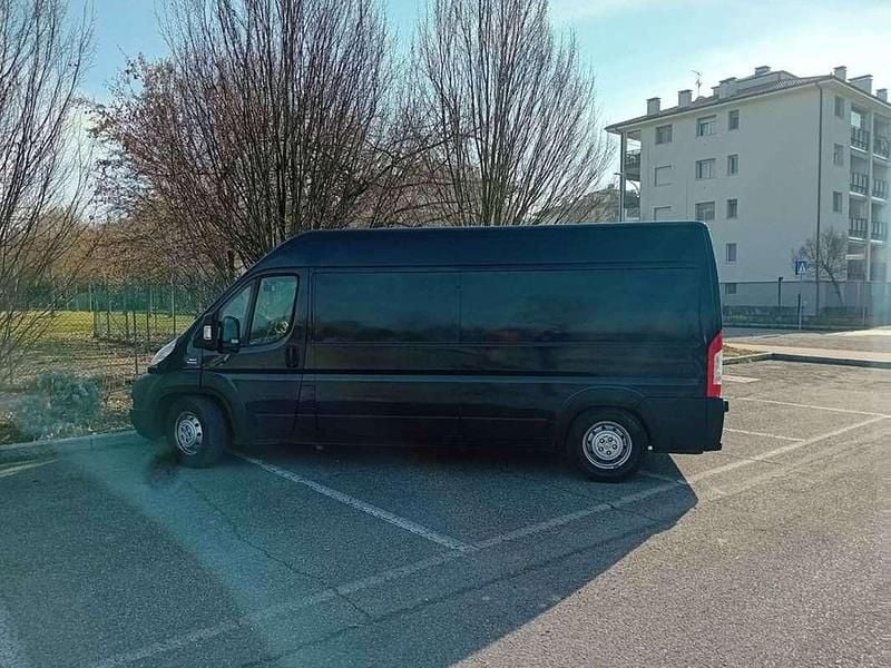 Usata Fiat Ducato 131 CV (96 kW) 2014 Blu/azzurro Furgone