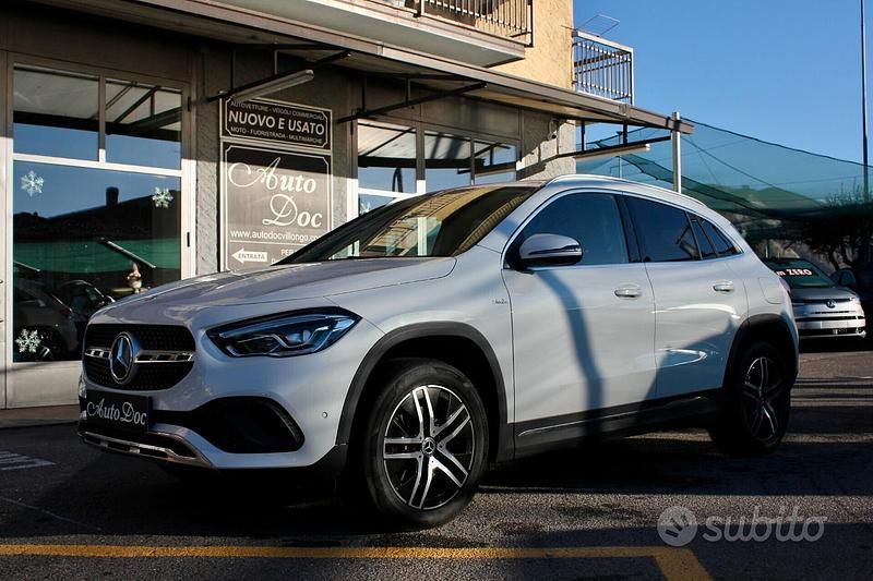 Bianco Usata 2021 Mercedes GLA200 SUV | 27.000 € (Super prezzo) - Immagine 1/4