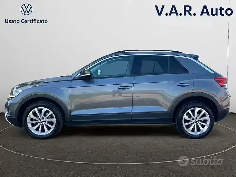 Usata VW T-Roc Life 110 CV (80 kW) 2023 Other SUV