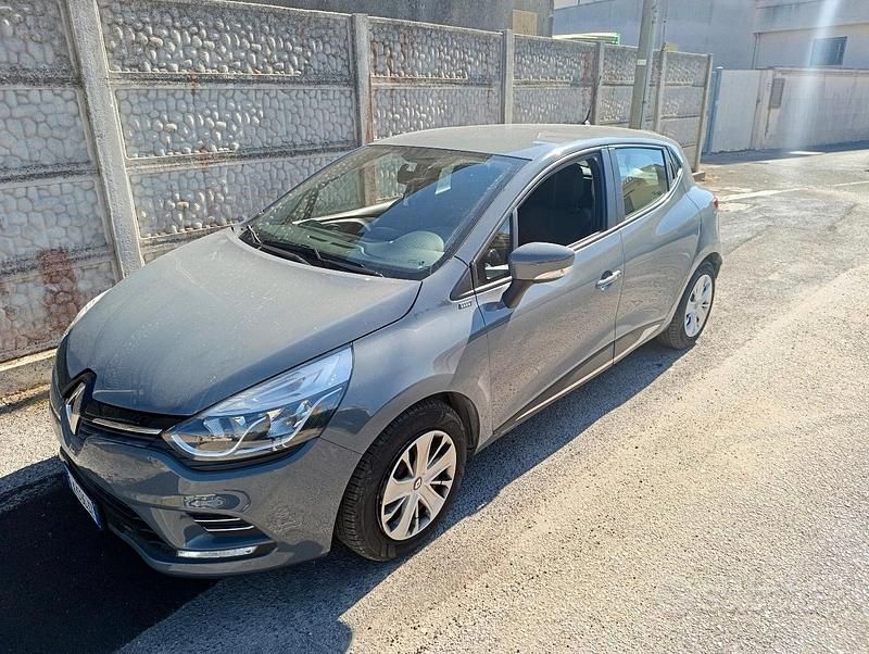 Usata Renault Clio IV 2019 Grigio Utilitaria