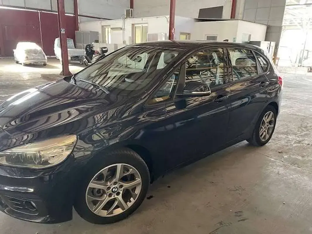 Usata BMW 214 Active Tourer Luxury Line 95 CV (69 kW) 2016 Blu/azzurro Monovolume