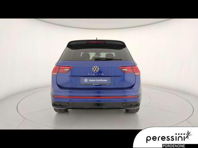Usata VW Tiguan R-line 150 CV (110 kW) 2021 Bleu SUV