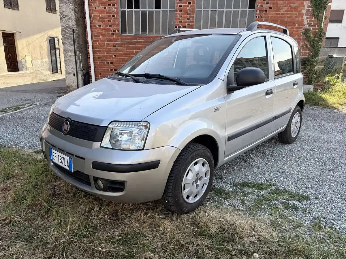 Usata Fiat Panda Emotion 75 CV (55 kW) 2012 Utilitaria