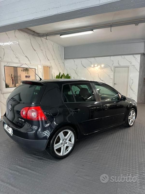Usata VW Golf VI GT 140 CV (102 kW) 2008 Nero Utilitaria