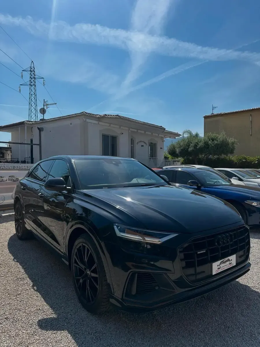 Usata Audi Q8 Sport 285 CV (209 kW) 2019 Nero SUV