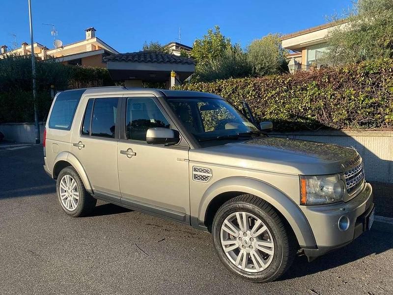 Usata 2012 Land Rover Discovery 4 SE SUV | 20.000 € (Cara) - Immagine 1/4
