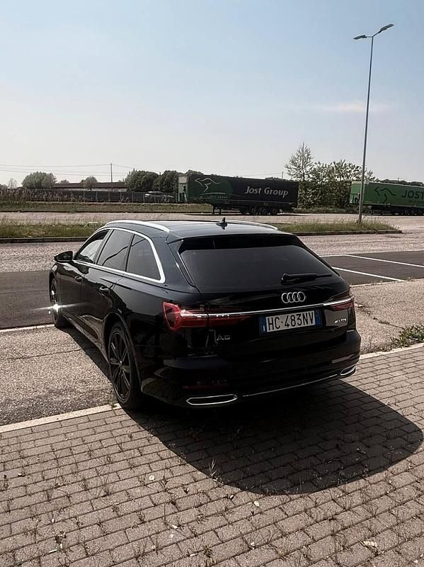 Usata Audi A6 Comfort 203 CV (149 kW) 2023 Nero Station wagon
