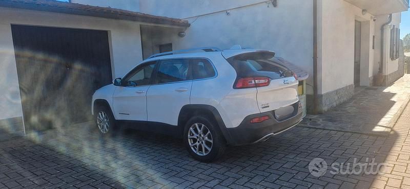 Usata Jeep Cherokee 140 CV (102 kW) 2016 Bianco SUV