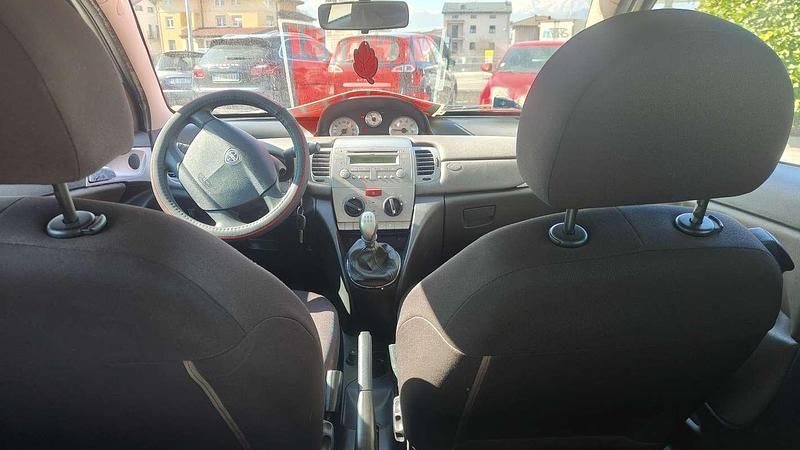 Usata Lancia Ypsilon 95 CV (69 kW) 2009 Utilitaria