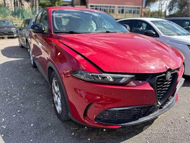 Usata Alfa Romeo Tonale Sprint 130 CV (95 kW) 2024 Rosso SUV