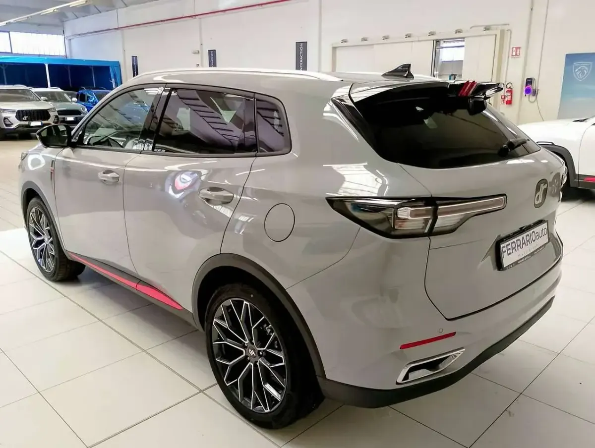 Nuova DR DR 6.0 178 CV (130 kW) 2026 Technology grey SUV