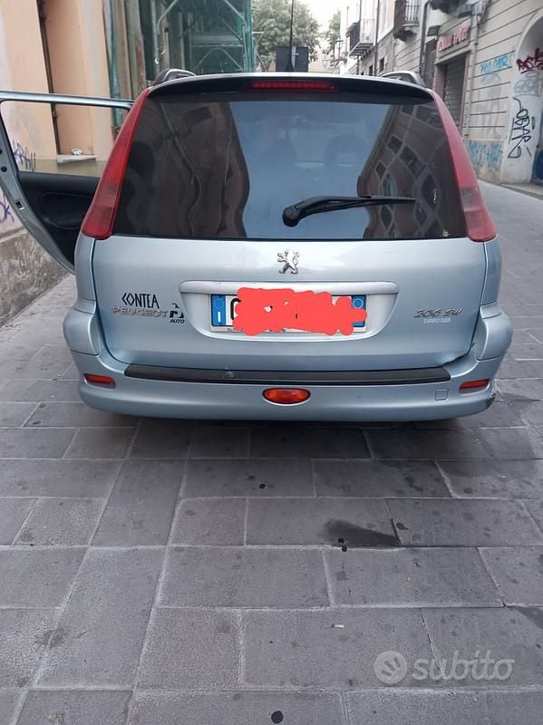 Usata Peugeot 206 109 CV (80 kW) 2004 Blu Station wagon